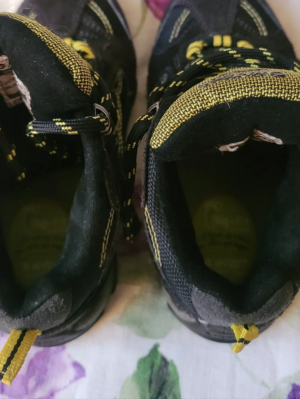 Hi-Tec Waterproof Black and Yellow Kids Hiking Boots Sz 12m Like New